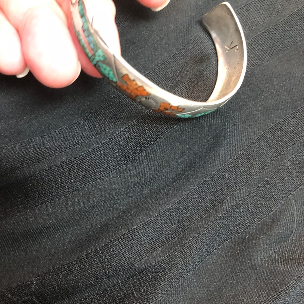 Mother’s Day,Sterling Silver/turquoise/coral cuff bracelet, Signed by theartist. - Picture 8 of 15